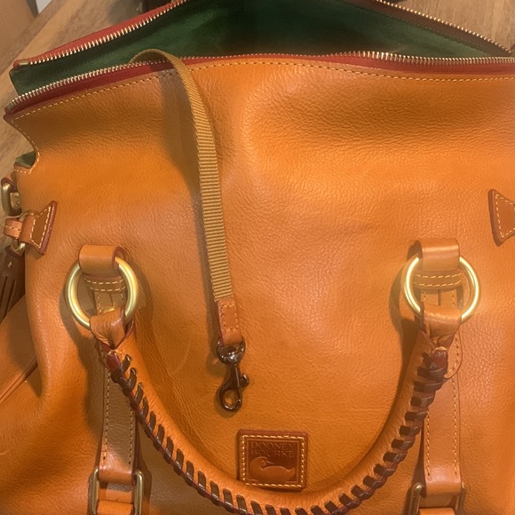 Dooney & Bourke genuine leather handbag - Picture 8 of 10